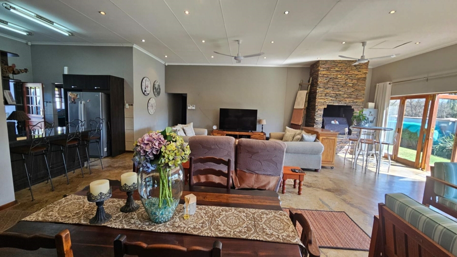 3 Bedroom Property for Sale in Meerhof North West
